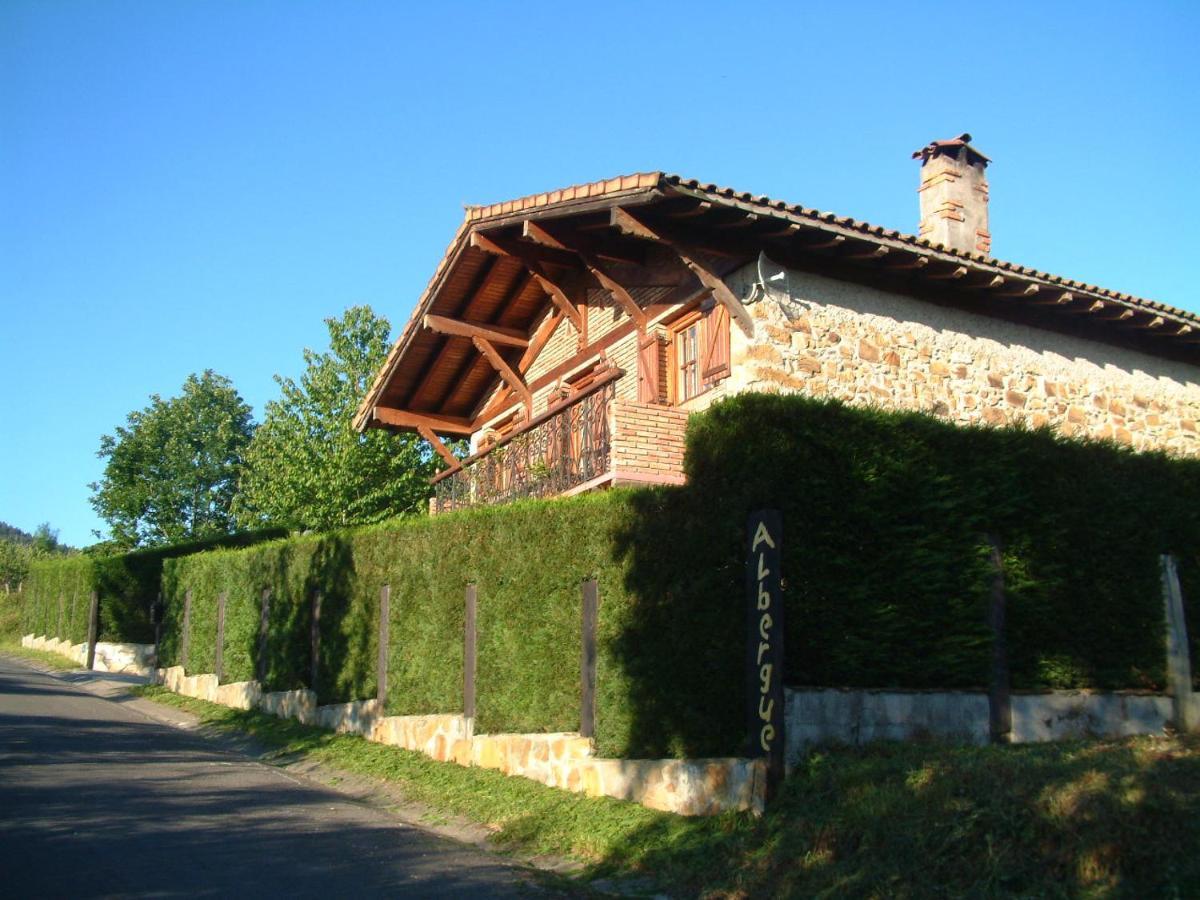 Albergue Eskerika exclusivo peregrinos Esquerica Exterior foto